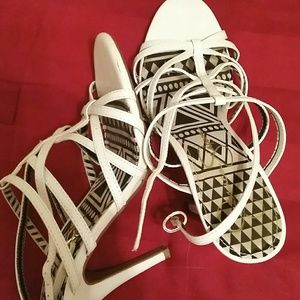 Gorgeous Jessica Simpson Aztec White strappy heel.